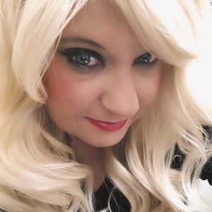 Meet your Posher, Stacy